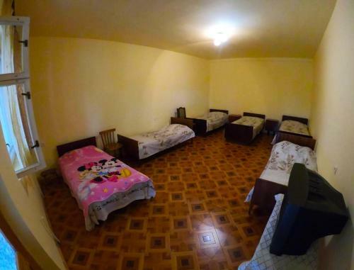 Hostal Nnn Guest House