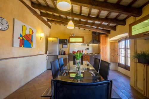 Can Felip Apartments
