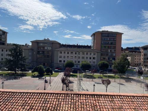 Apartamento En Ventanielles Oviedo- Wifi