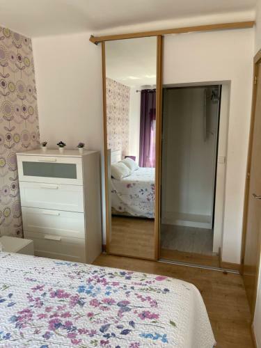 Apartamento En Ventanielles Oviedo- Wifi
