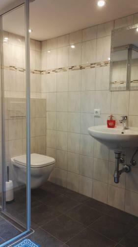 H�uschen Am Waldrand