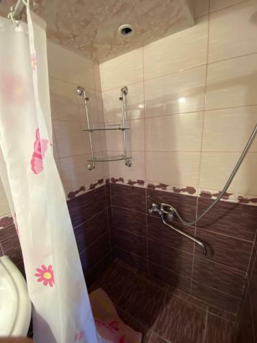 Madoyan Guest House