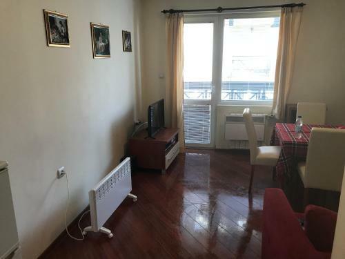 Private Two-bedroom Apartment At Bojurland Complex