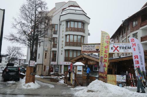 Nice And Quiet Apartment Next To Gondola Lift.