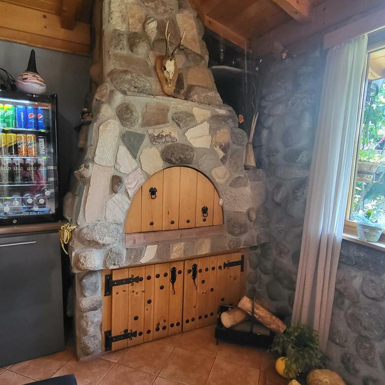 Hostal Boina House