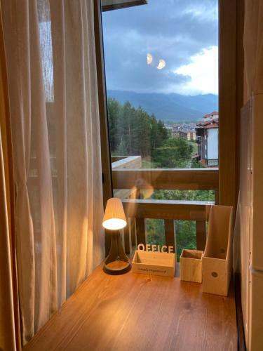 Mirabell Apartment Bansko - Mountain View & Fireplace