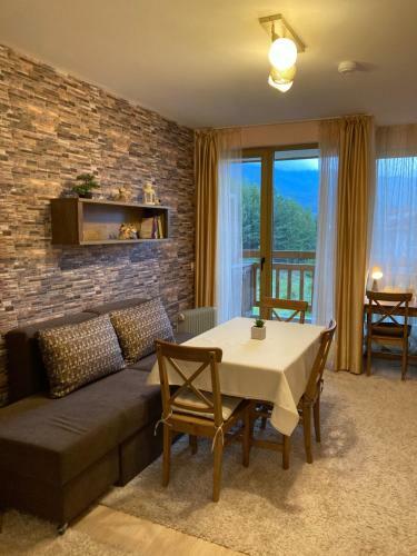 Mirabell Apartment Bansko - Mountain View & Fireplace