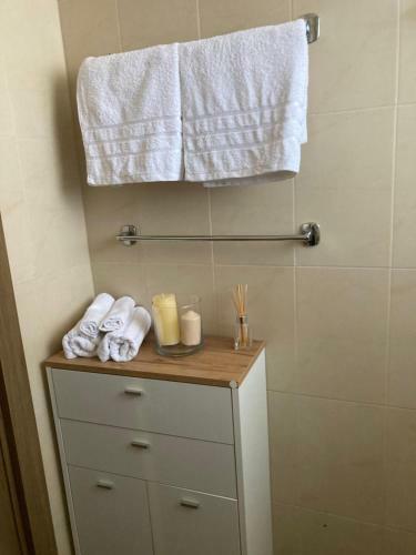Mirabell Apartment Bansko - Mountain View & Fireplace