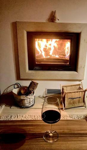 Mirabell Apartment Bansko - Mountain View & Fireplace