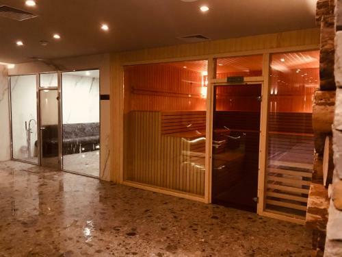 Private Spa Luxury Apartment