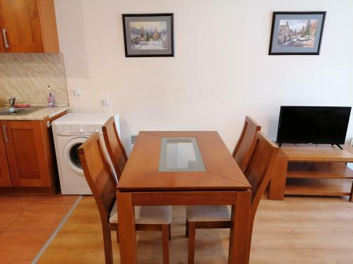 Pirin Place Private Apartment