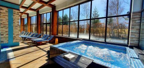 The View Apartment, Terra Complex