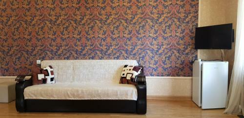 Ruzan Hotel