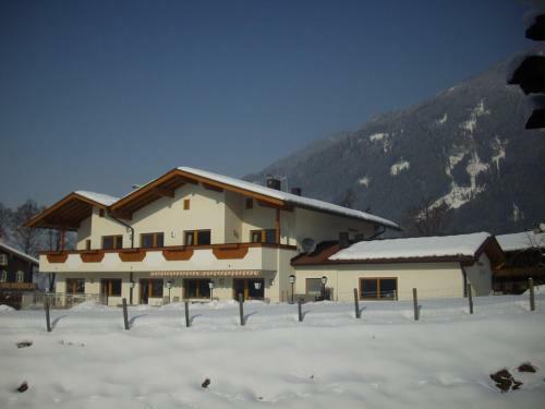 Hostal Ferienhaus Zillertal