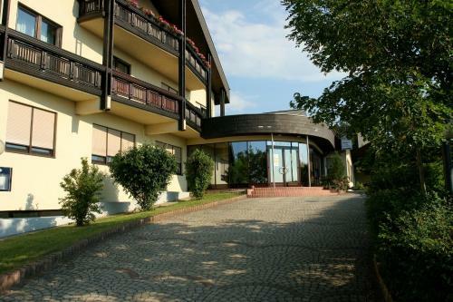 Hostal Tennis- Und Freizeitzentrum Neud�rfl