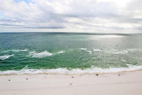 Phoenix Orange Beach 2004 By Youngs Suncoast