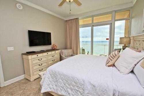 Phoenix Orange Beach 2004 By Youngs Suncoast