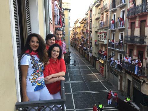 Apartamento Balc�n Curva de Estafeta