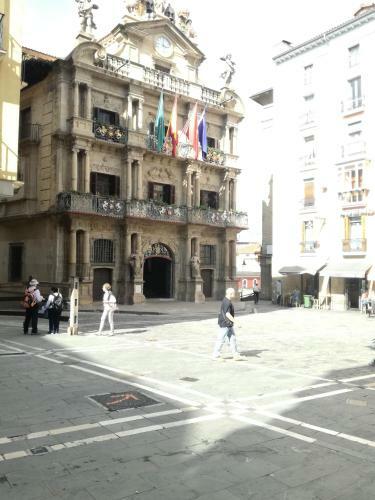 Apartamento Balc�n Curva de Estafeta
