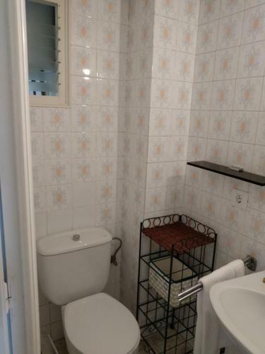 Sea Front Apartment In Platja Pals With Terrace And Parking
