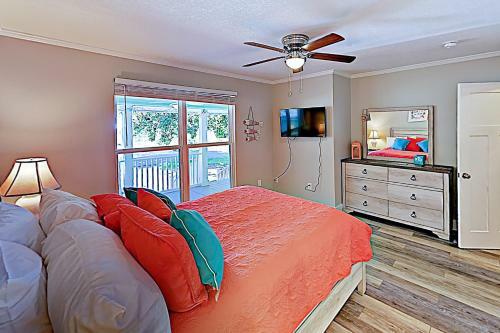 Bear Point Cottage