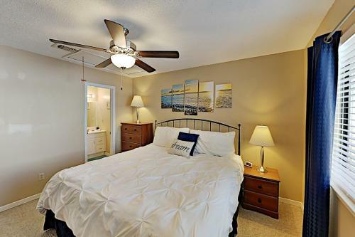 Wolf Bay Villas
