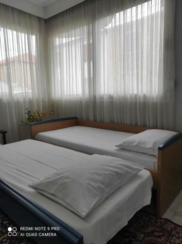 Apartament Me Q�ra Ditore Kor��