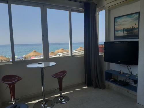 Apartamento Playa Torecilla Beachfront