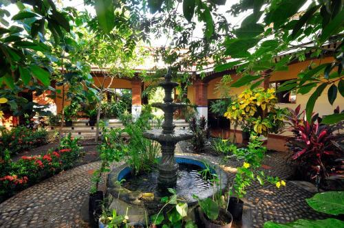 La Hacienda - Homestay