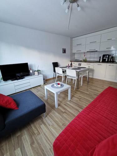 4p Apartment