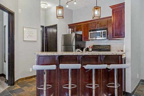 Instant Suites- Charming Unit In Canmore With Free Banff Pass