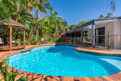A Sweet Escape - The Great Byron Getaway