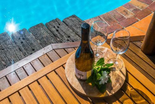 A Sweet Escape - The Great Byron Getaway