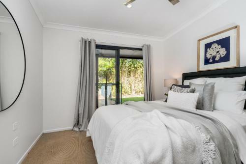 A Sweet Escape - The Great Byron Getaway