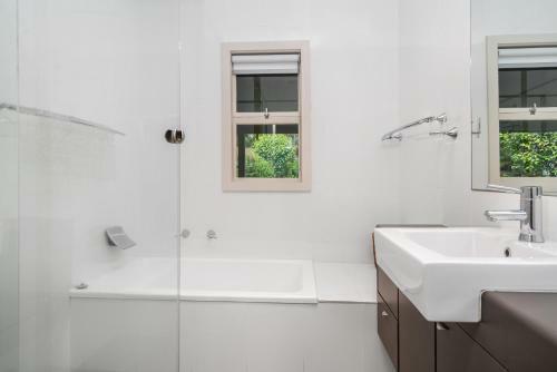 Byron Bay Accom 69 Massinger Street - Bimbimbi
