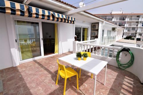 Apartamento Casa Cava, C Merida 7