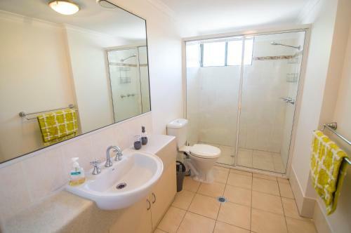 Minnie St 2 Bedroom / 2 Bathroom Apartment