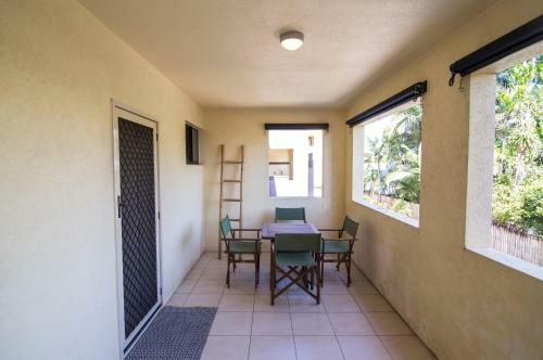 Minnie St 2 Bedroom / 2 Bathroom Apartment