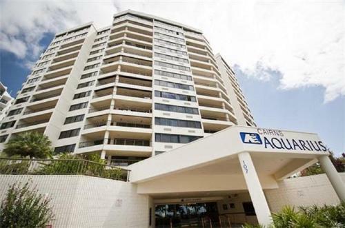 Cairns Ocean View Apartment In Aquarius