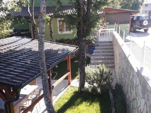 Apartmani Majo