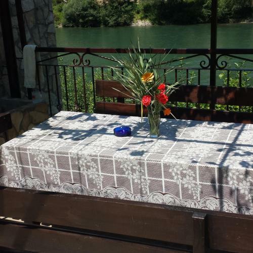 Bed & Breakfast Preno?i?te Na Drini Fo?a