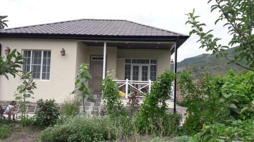 Abbasov's Guest House -in Lahij