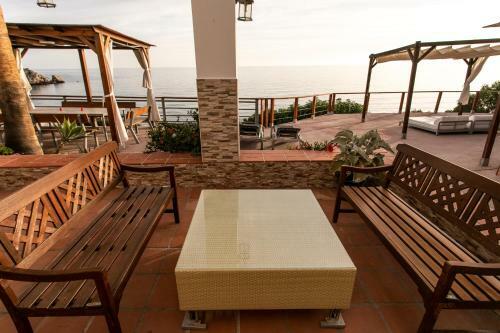Casa Cuartel El Velero