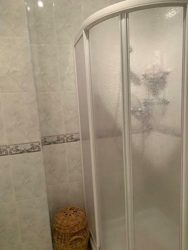 Tres Hermanos - Spacious Modern 2 Bedroom Apartment