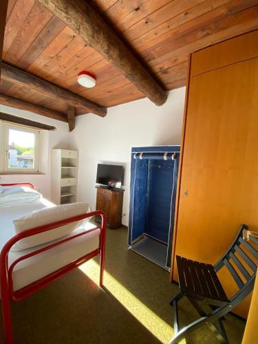 Hostal Villa Astano