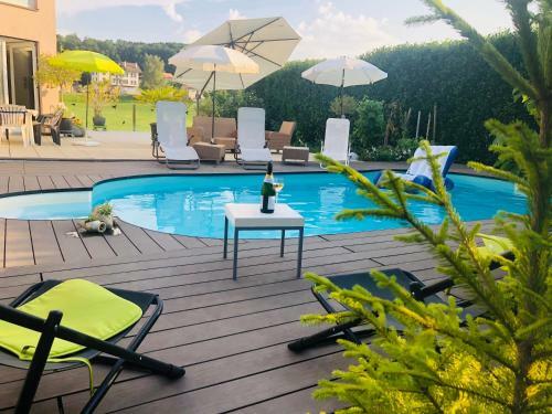 Charming Villa With Private Swimmingpool
