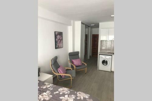 Apartamento A Fully Renovated Studio In Beautiful Nerja