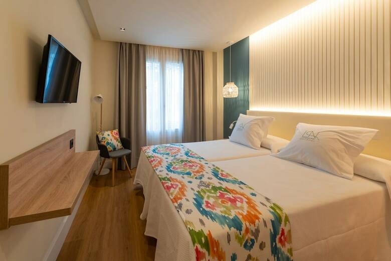 La Puerta de Nerja Hostal Boutique-adults Recommended