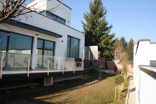 Luxury Villas #1