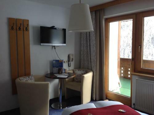 Hostal Tschatscha Nova
